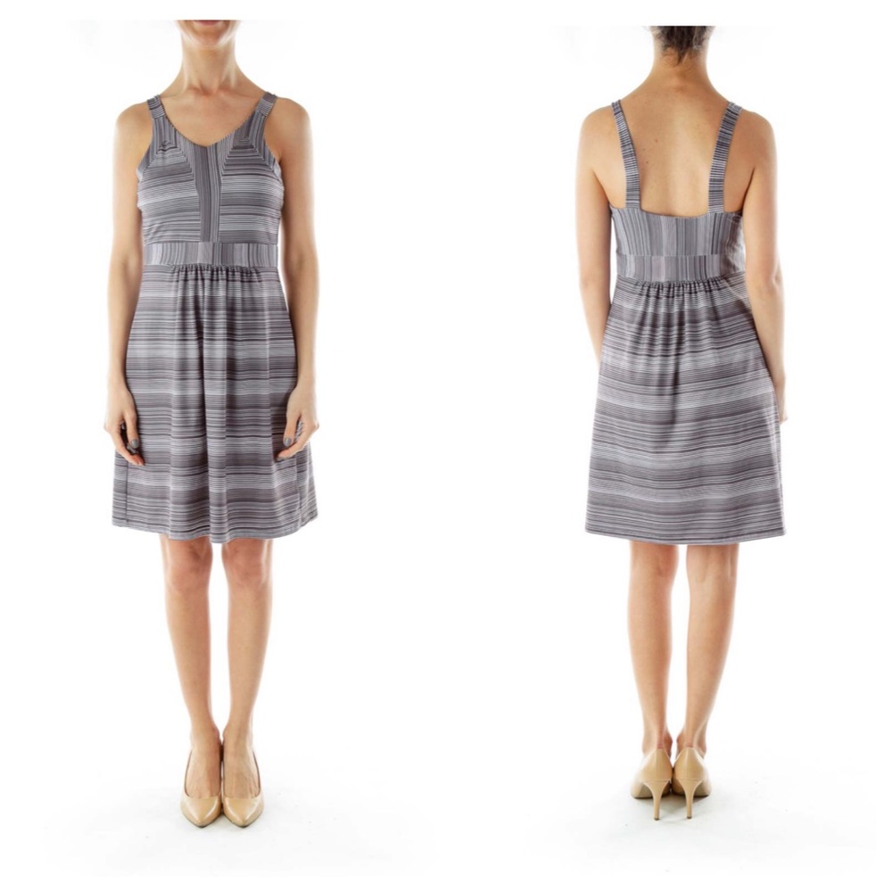 TEHAMA Athleisure Dress Grey & White Dress sz M